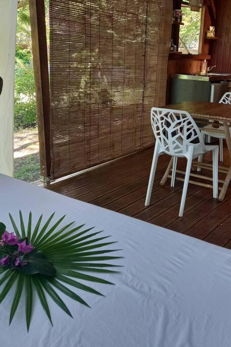 Bungalow Atypique Ti Bambou A 500M De La Plage Сент-Анн Экстерьер фото
